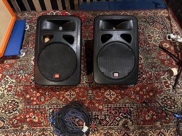 JBL EON (USA) passieve PA speakers met versterkers beschikbaar voor biedingen