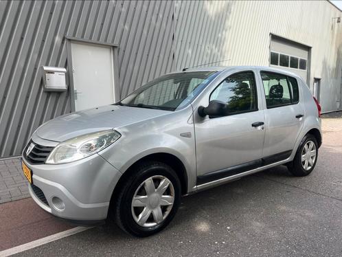 Dacia Sandero 1.2 16V 55KW 2009 Grijs, Auto's, Dacia, Particulier, Sandero, Benzine, B, Hatchback, Handgeschakeld, Origineel Nederlands