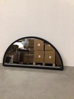 Half Ronde Spiegel met Zwarte Rand, Huis en Inrichting, Woonaccessoires | Spiegels, Ophalen, Zo goed als nieuw, 100 tot 125 cm