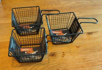 Frituur serveermandjes / French Fry serving basket beschikbaar voor biedingen
