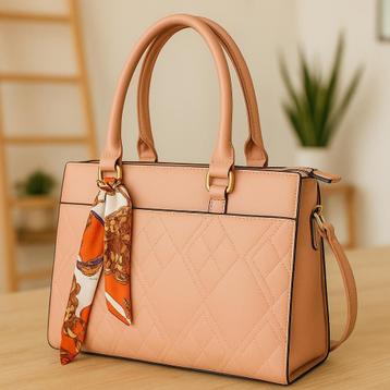 Partij tassen roze Mihella dames handtassen beschikbaar voor biedingen