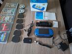 PSP 3004 Vibrant Blue met spellen en accessoires, Ophalen, Met games, Blauw, PSP 3000