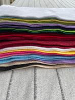 Vilt lapjes 30x20 cm 37 hele en wat geknipte lapjes, Ophalen, Overige materialen, Overige kleuren, 120 cm of meer