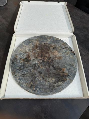 Weber pizzasteen 36 cm beschikbaar voor biedingen