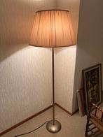 Staande lamp met dubbele schakeling, Huis en Inrichting, Lampen | Vloerlampen, Ophalen, Gebruikt, Metaal, 150 tot 200 cm