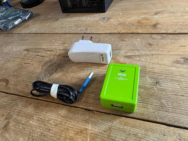 IPEVO CDAN-01IP WiFi Netwerk Opslag Adapter, Computers en Software, Netwerk switches, Zo goed als nieuw, Ophalen of Verzenden
