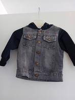 Spijkerjasje met sweater mouwen, maat 74-80, Kinderen en Baby's, Jongetje of Meisje, Shein, Ophalen of Verzenden, Zo goed als nieuw