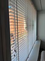 Mooie houten jaloezieën, Huis en Inrichting, Stoffering | Gordijnen en Lamellen, Wit, Ophalen of Verzenden, Zo goed als nieuw
