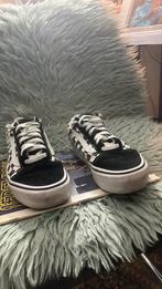 Vans zwart-witte damesgymps maatje 38, Overige kleuren, Ophalen of Verzenden, Sneakers of Gympen, Gedragen