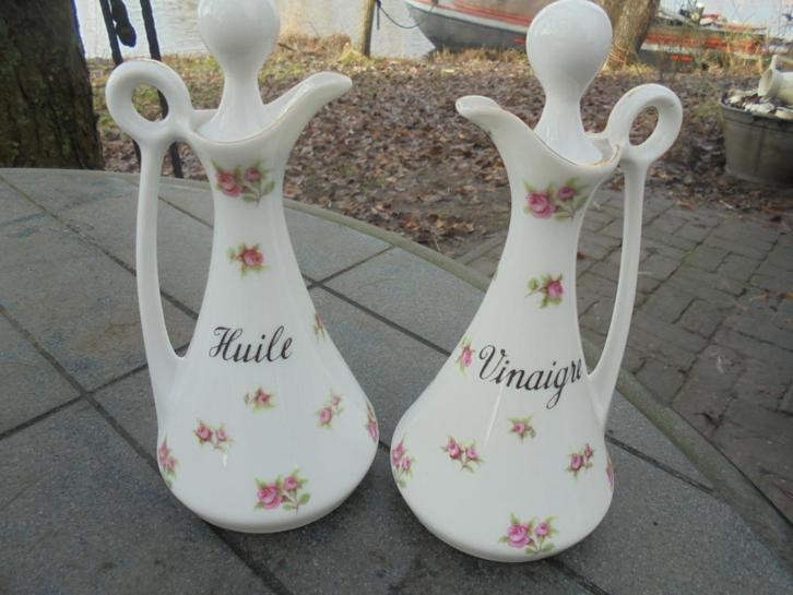 Olie en Azijn kannetjes Victoria Czechoslovakia roze roosjes, Antiek en Kunst, Antiek | Servies los, Ophalen of Verzenden