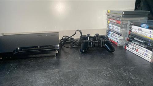 PlayStation 3 met 1 controller en 18 spellen, Spelcomputers en Games, Spelcomputers | Sony PlayStation 3, Gebruikt, Met 2 controllers