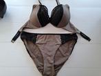 Hunkemöller bikini, taupe, zwart, top 85D, broek XL!, Kleding | Dames, Badmode en Zwemkleding, Ophalen of Verzenden, Zo goed als nieuw