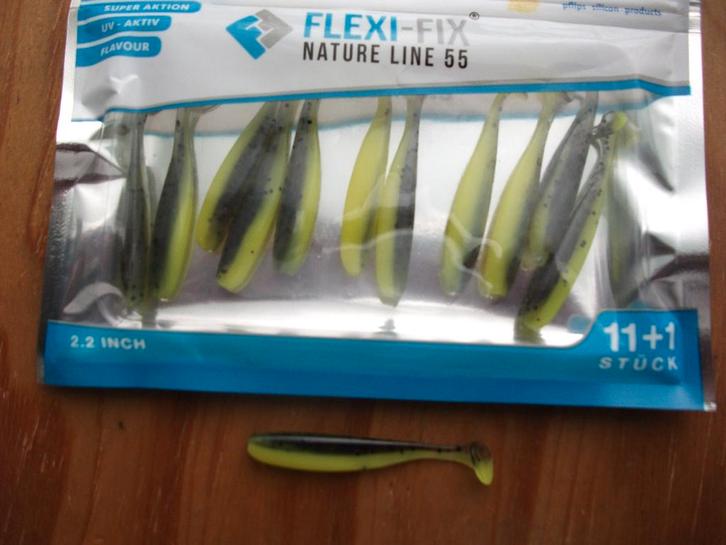 12 stuks Flexi-Fis Nature 55 kunstaas shads / roofvis shads, Watersport en Boten, Hengelsport | Roofvissen, Nieuw, Overige typen