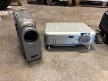 Sony & NEC Beamers - Gebruikt beschikbaar voor biedingen