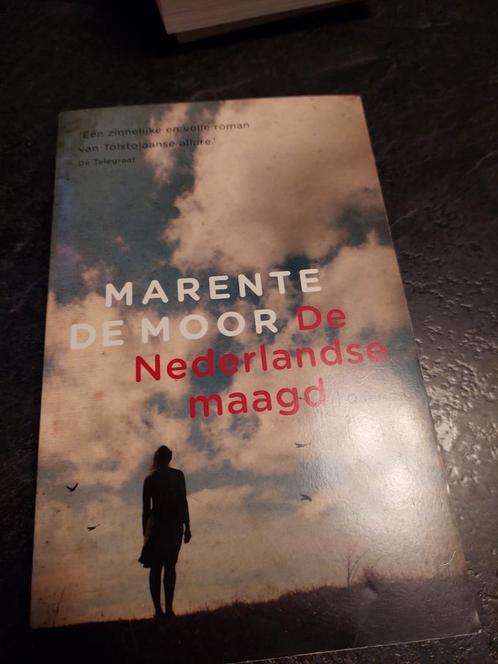 Marente de Moor - De Nederlandse maagd, Boeken, Literatuur, Zo goed als nieuw, Ophalen of Verzenden