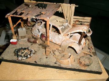 Diorama citroen 2cv schuurvonst 1/18 .  beschikbaar voor biedingen