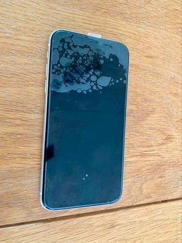 iPhone 11 white / silver 256GB beschikbaar voor biedingen