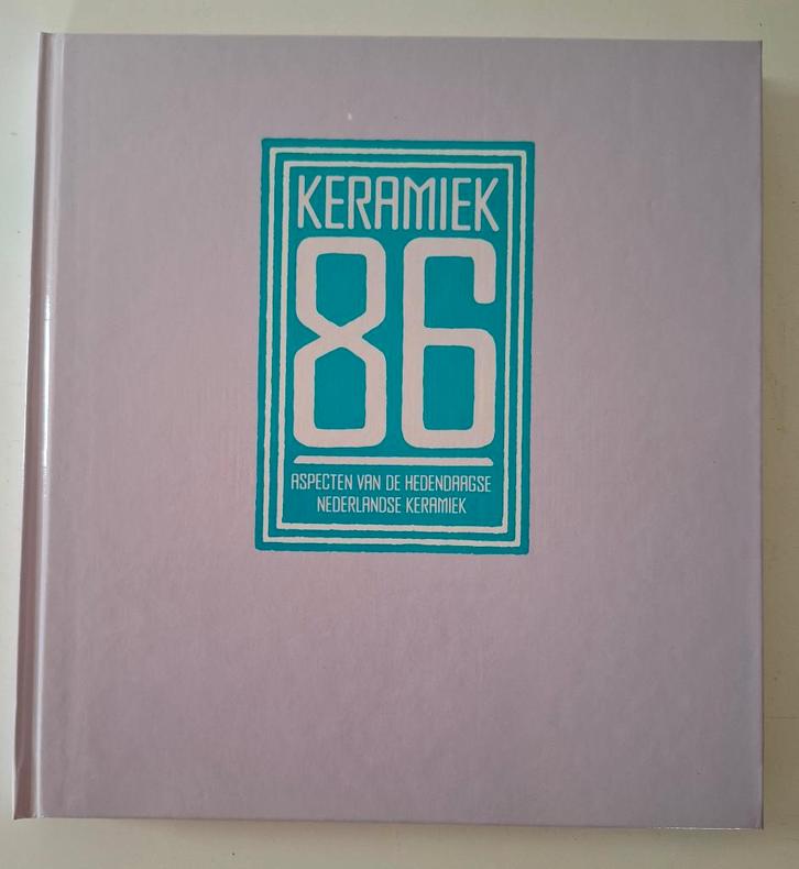 Stichting Keramiek - Catalogus Keramiek '86, Hobby en Vrije tijd, Knutselen, Nieuw, Knutselwerk, Ophalen of Verzenden