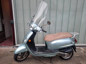 Fiddle 2. Start niet.snorscooter blauw kenteken. beschikbaar voor biedingen