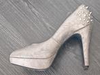 Plateau pumps metallic zilver spikes. 38, Pumps, Ophalen of Verzenden, Graceland, Grijs