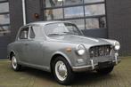 Lancia APPIA Series III Berlina V4 NIEUWSTAAT! RESTORED, Auto's, Lederen bekleding, Beige, Overige carrosserieën, Leder