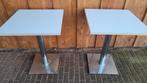 Twee vierkante bistrotafels met metalen onderstel, Huis en Inrichting, Tafels | Eettafels, Ophalen, Kunststof, Gebruikt, Vierkant