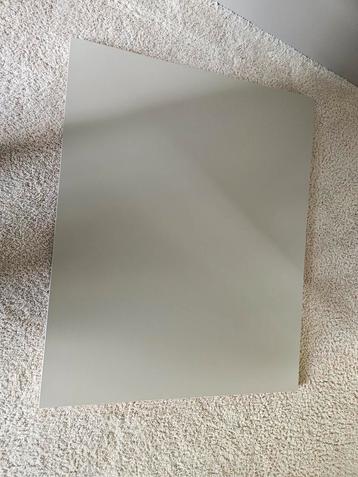 Ikea Kastplank 75cm Breed, 58cm Diep beschikbaar voor biedingen