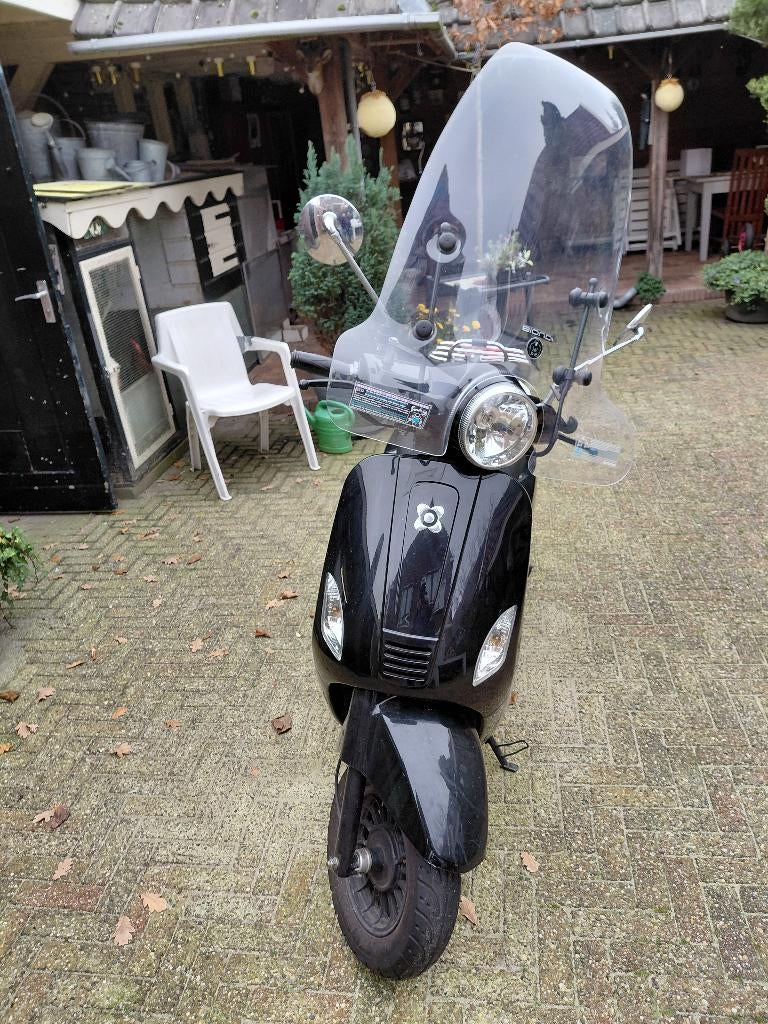 Scooter AGM X50, Fietsen en Brommers, Ophalen, Zo goed als nieuw, Overige typen, Overige merken