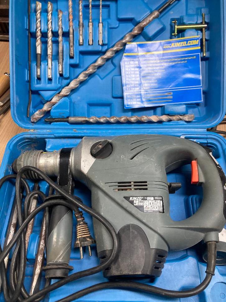 Kinzo boorhamer 25C225, Doe-het-zelf en Verbouw, Gereedschap | Boormachines, Gebruikt, Boor- en/of Breekhamer, 600 watt of meer