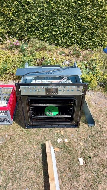 Pelgrim inbouw oven super schoon beschikbaar voor biedingen