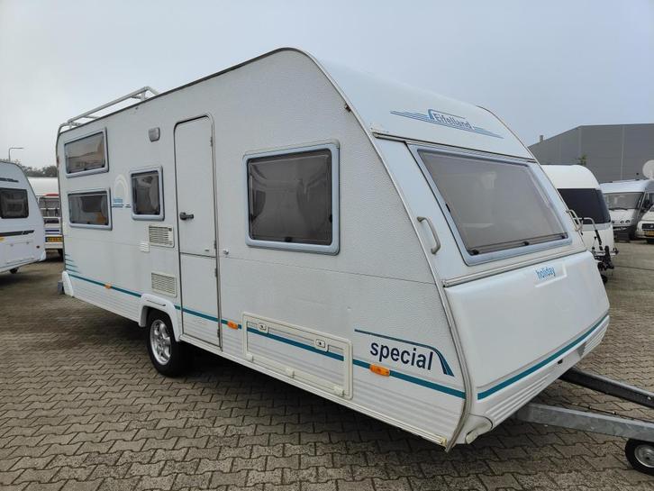 5-pers. Eifelland 500 met stapelbed, rondzit en treinzit, Caravans en Kamperen, Caravans, Bedrijf, 1000 - 1250 kg, Treinzit, Eifelland