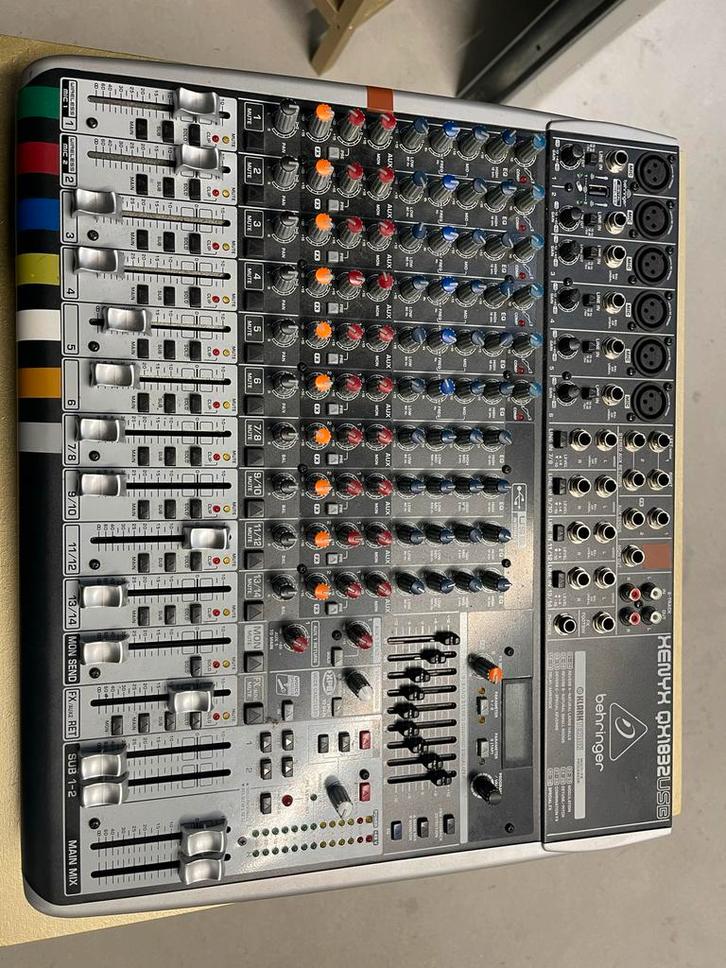 Behringer Xenyx QX1832USB Mixer, Muziek en Instrumenten, Mengpanelen, Gebruikt, 10 tot 20 kanalen, Microfooningang, Ophalen of Verzenden