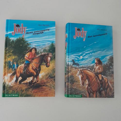 Meisjes boeken over paarden - Ann Sheldon - 2 x Jody, Boeken, Kinderboeken | Jeugd | 10 tot 12 jaar, Zo goed als nieuw, Ophalen of Verzenden
