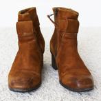 Mooie Vintage Piedi Nudi Suede Laarsjes (Maat 38) s16 € 50,-, Kleding | Dames, Schoenen, Bruin, Lage of Enkellaarzen, Ophalen of Verzenden