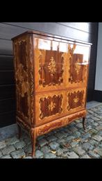 antieke kast in Louis XV stijl, Ophalen