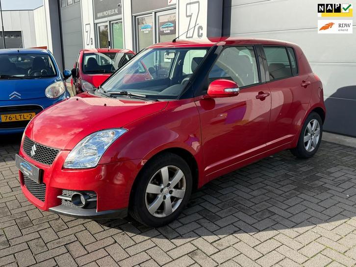 Suzuki Swift 1.3 AIRCO | ELEKTR PAKKET | APK 08-26 | NAP |, Auto's, Suzuki, Bedrijf, Te koop, Swift, ABS, Airbags, Airconditioning