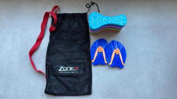 Zone3 pullbuoy + zwempaddles + mesh trainingstas beschikbaar voor biedingen