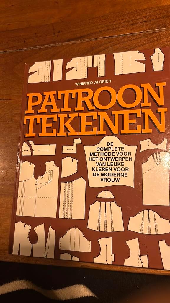 Patroontekenen - Winifred Aldrich, Boeken, Hobby en Vrije tijd, Zo goed als nieuw, Ophalen of Verzenden
