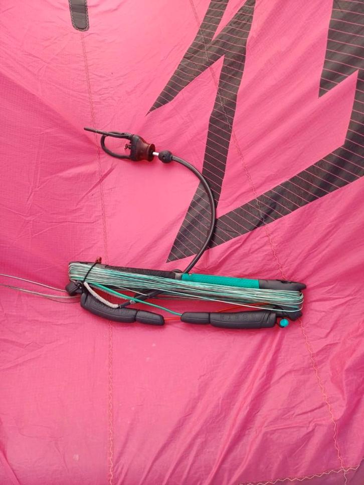 North Orbit 8m, 10m + North Reach 12m + bar (2023), Watersport en Boten, Kitesurfen, Gebruikt, Kite, 10 m², Geen board, Ophalen