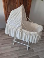 Vintage Rotan Babywiegje met Broderie, Ophalen, Gebruikt, Wieg