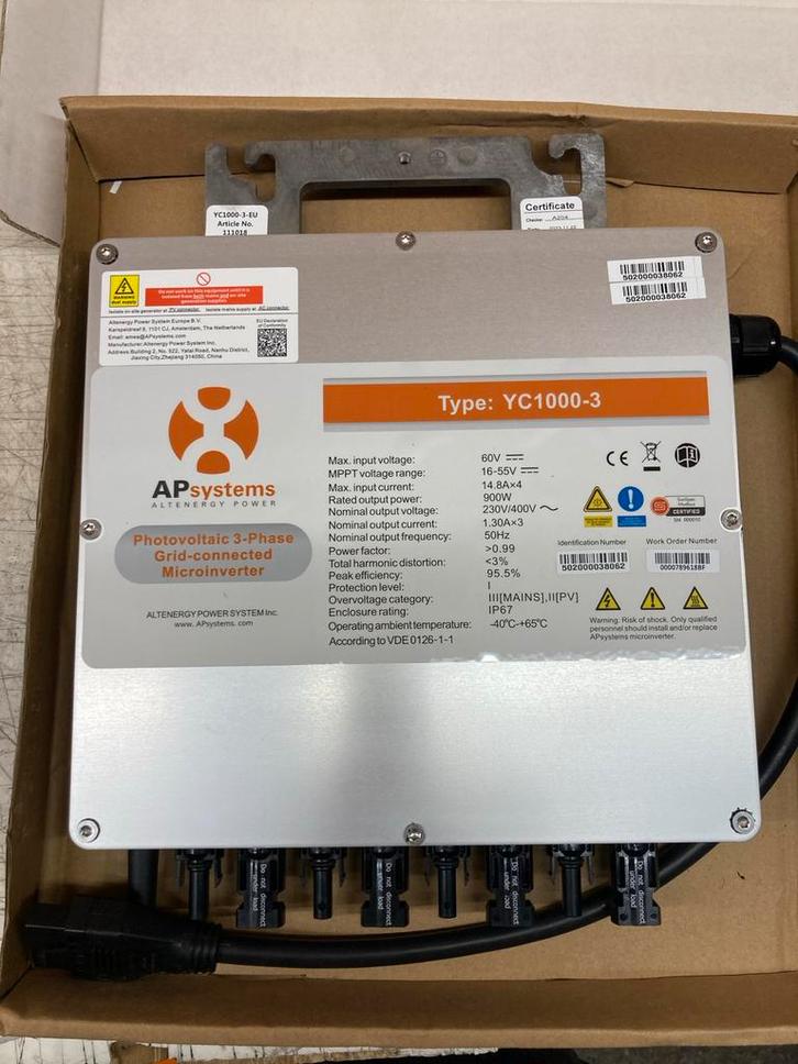 Apsystems YC1000-3 Micro-omvormer, Hobby en Vrije tijd, Elektronica-componenten, Nieuw, Ophalen of Verzenden