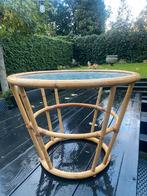 Tafeltje rond rotan glazen blad  Nederlands jaren ‘50 retro, Ophalen, Gebruikt