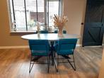 Mooie ovalen eettafel met 4 stoelen, Huis en Inrichting, Tafels | Eettafels, Ophalen, Overige materialen, 50 tot 100 cm, Zo goed als nieuw