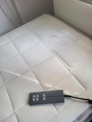 auping Cleopatrabed 90x200

 beschikbaar voor biedingen