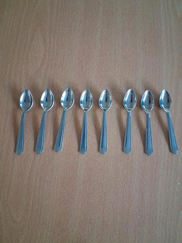 8 Mini Lepeltjes voor Advocaat/Boerenjongens of espresso beschikbaar voor biedingen