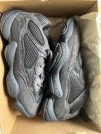 Yeezy sneakers, Ophalen of Verzenden, Nieuw