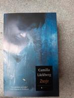 Zusje. Door Camilla Läckberg., Boeken, Ophalen of Verzenden, Zo goed als nieuw, Scandinavië