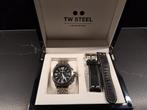 Tw steel met 2 bandjes in luxe doos, Sieraden, Tassen en Uiterlijk, Horloges | Heren, Ophalen of Verzenden, Zo goed als nieuw