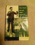 boek Hun lach klinkt van ver... - Meyer Sluyser-, Meyer Sluyser, Europa, Ophalen of Verzenden, 20e eeuw of later