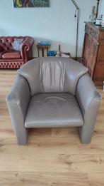 Leolux fauteuil, warm grijs, Gebruikt, Leer, Ophalen of Verzenden, 75 tot 100 cm